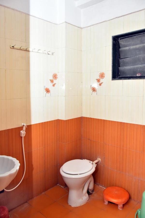 Hotel Temple Sai Shirdi Zewnętrze zdjęcie